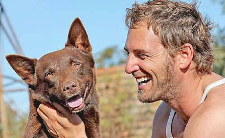 Red Dog and John Grant (Josh Lucas)